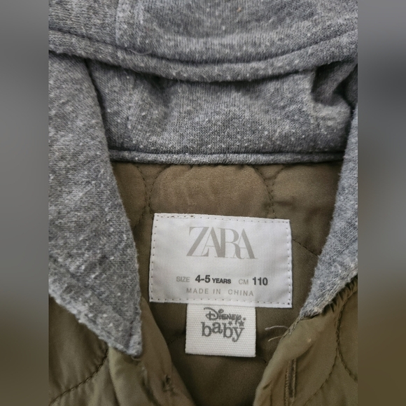 Zara Disney BABY Kids Olive Quilted Jacket with Gray Hood - Picture 2 of 6